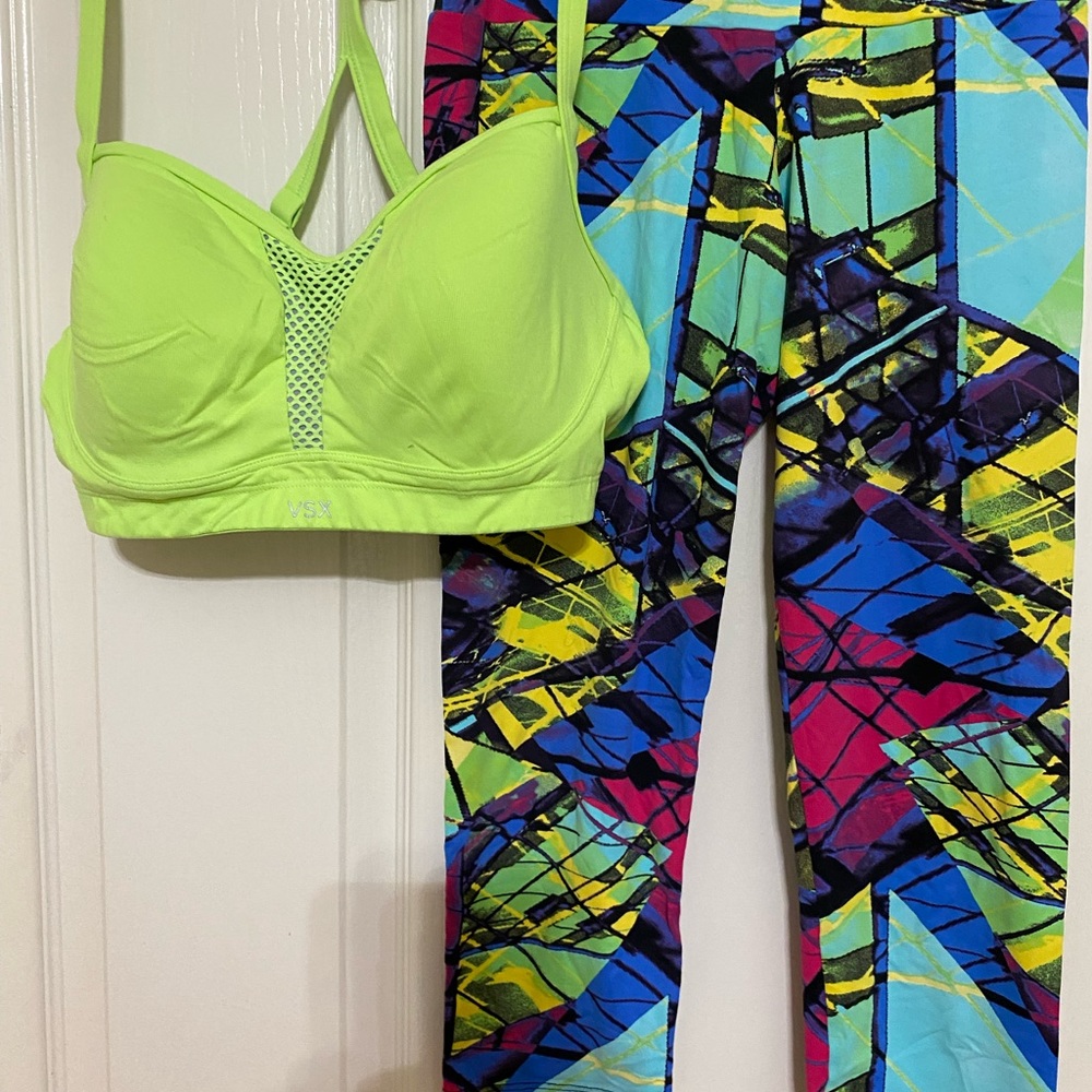 Victoria Secret yoga set. Great condition,m - Picture 4 of 4